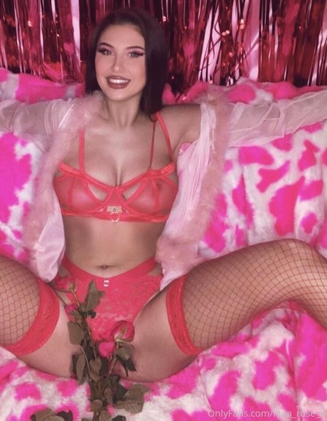 lotsof lana pornstar naked images