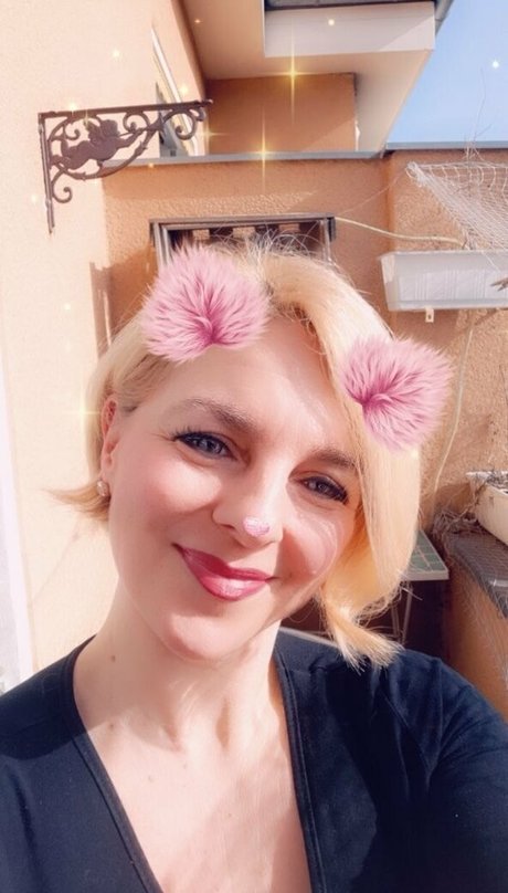 frauleinschmittfree beautiful pornstar gallery