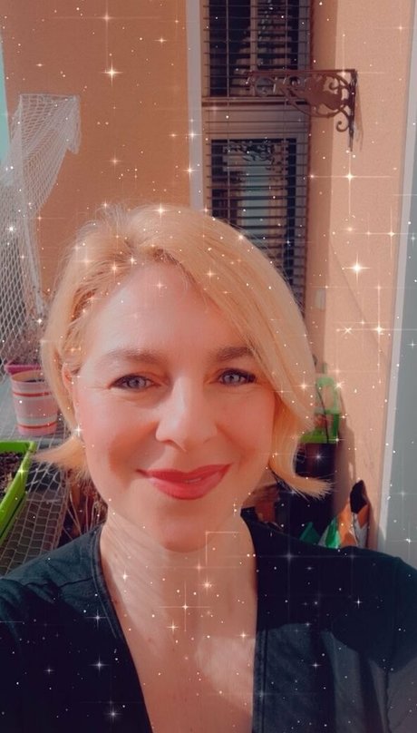 frauleinschmittfree nice pornstar img