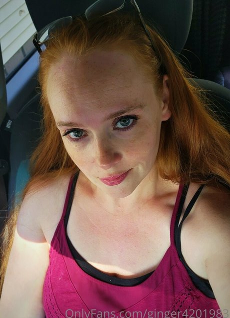 ginger420expo beautiful actress picture