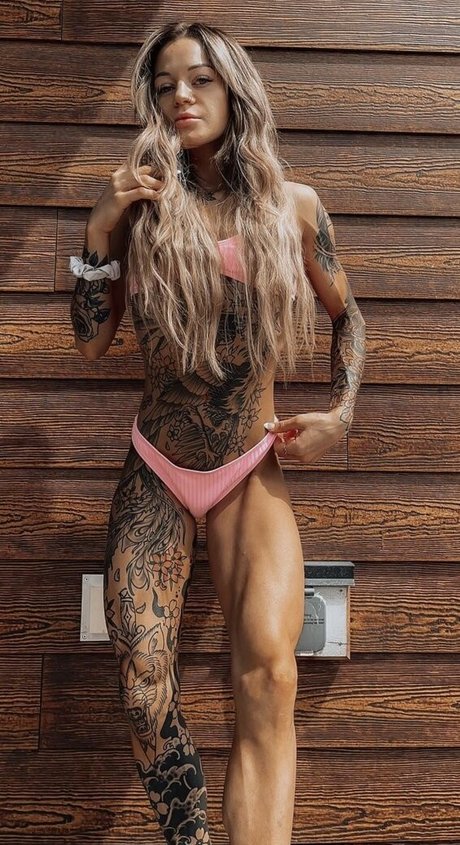 Athena Barnes pretty model archive