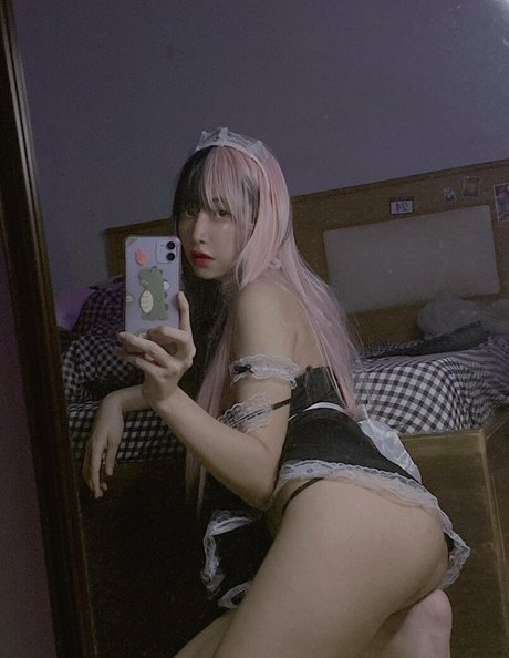 nahaneulll pornographic model photo