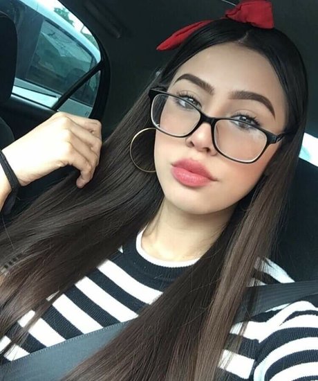 Dulce Carrillo beautiful star picture