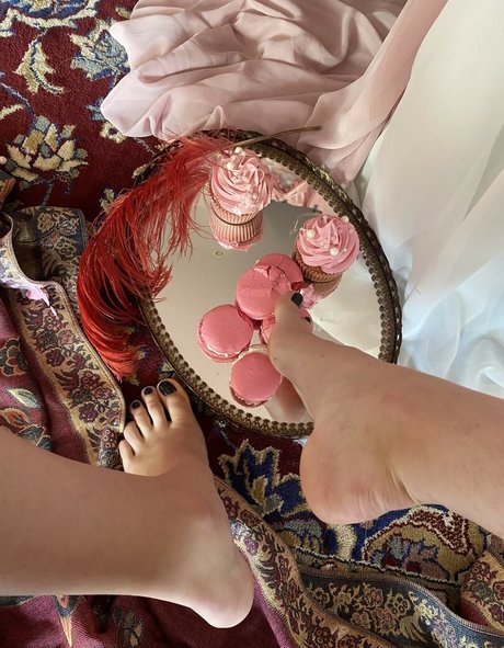 Lady Perse Profile pic