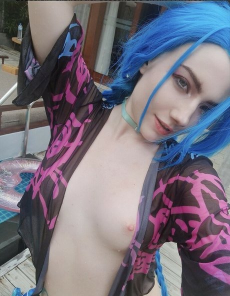 Carry Key star adult pics