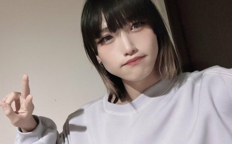 shun1111joso naked actress picture