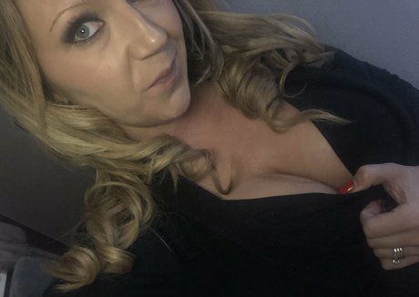 minxnaughty hd model galleries