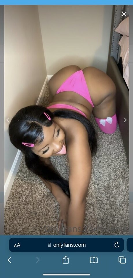 Dahja model erotic pictures