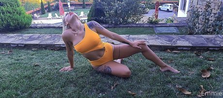 emmie six sex pornstar img