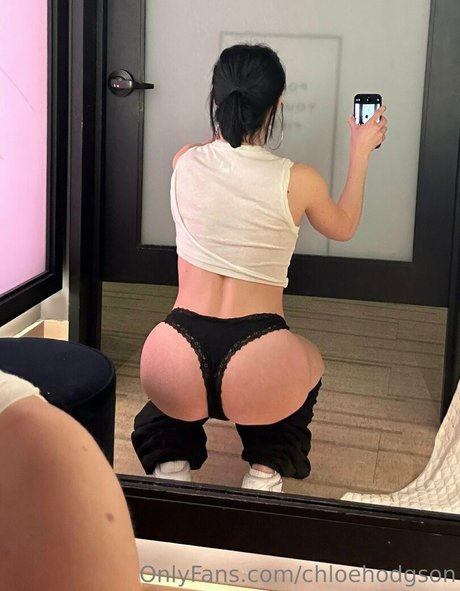 chloehodgson model pornographic picture