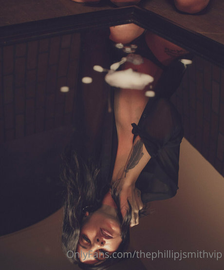 thephillipjsmithvip model top photo