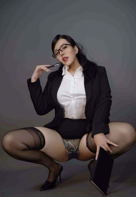 nightmare 36e model exclusive picture