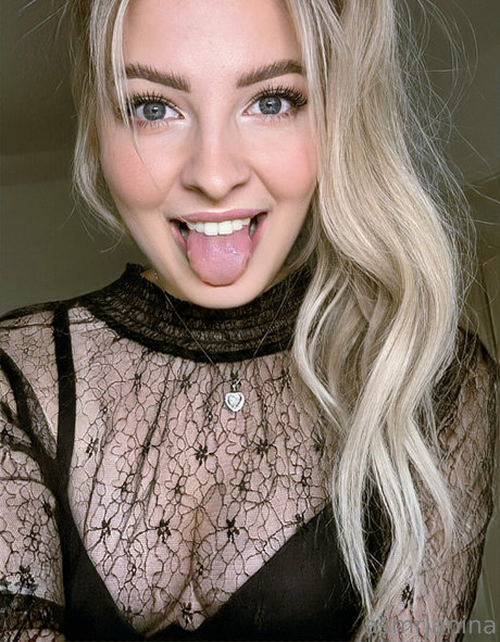 asmrjanina xxx actress gallery