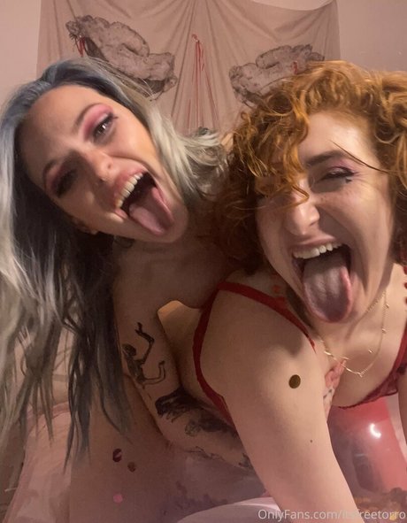 itsfreetorro model porn galleries