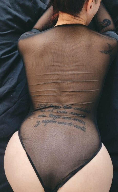 bossbitch eleanor adult model pics