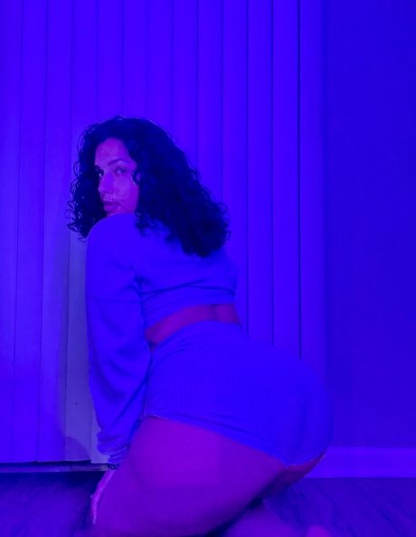 youlovekatof nice model img