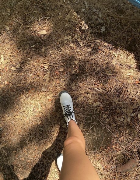 tallielorain xxx actress gallery