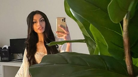 Ehcico pretty actress photos