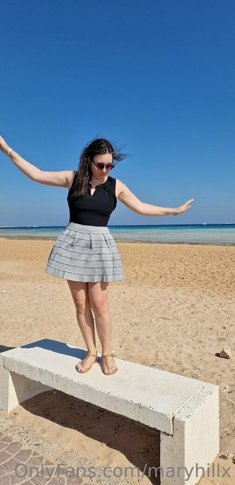 maryhillx nude star pics