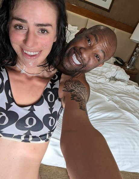 topless beach onlyfans top pic