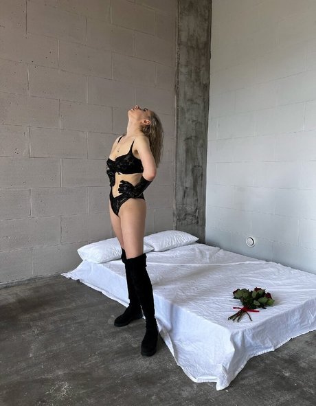 Asya Say high quality pornstar pics