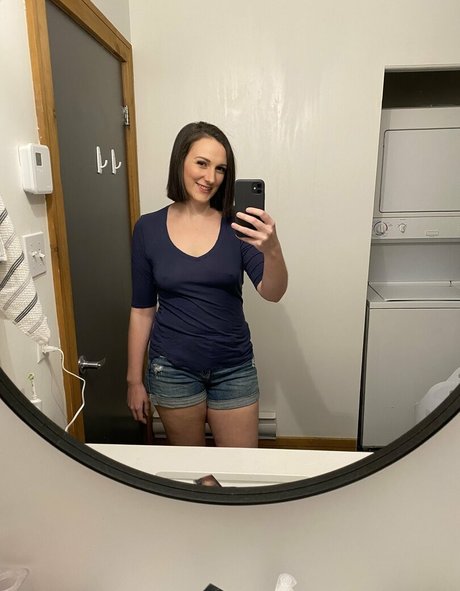 claradeefree perfect pornstar photos