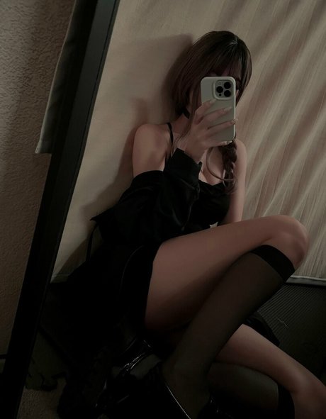 JenaUrf model xxx pics