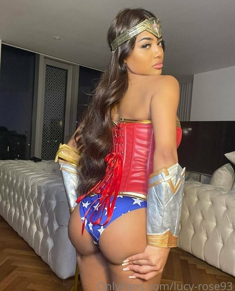 Lucy Rose93 pornstar sexy archive