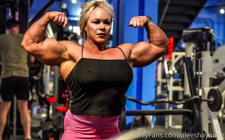 aleeshayoung perfect star images