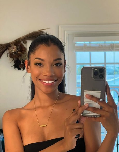 Eden Jabari top pornstar gallery