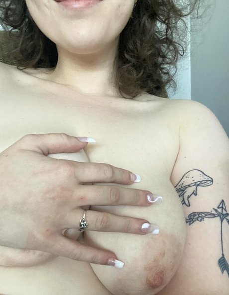 ally foryou exclusive actress galleries