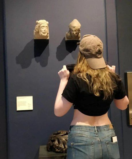 Hanningerc star sex images