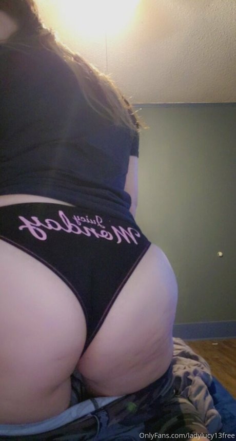 lucylicious13free sex model photo