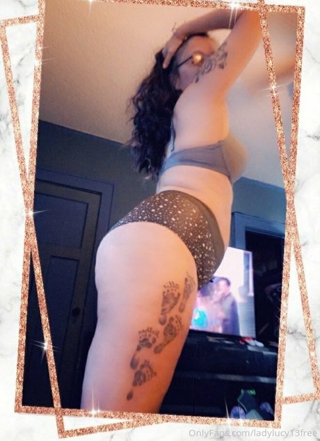 lucylicious13free model hot pic