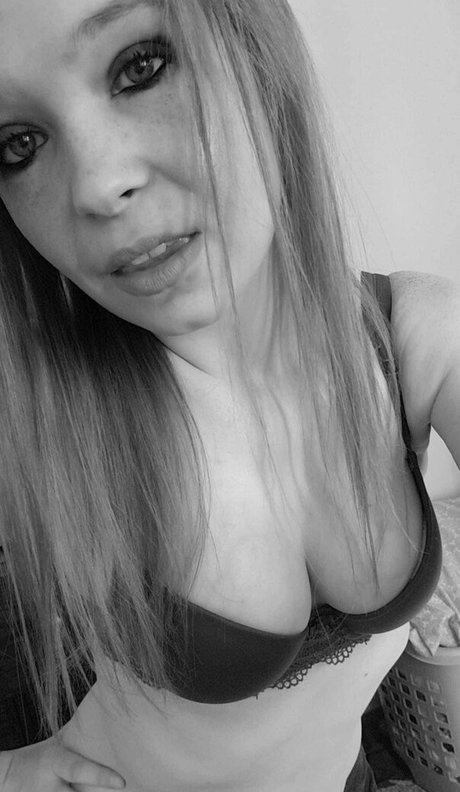 jonzeylove96 star hot gallery