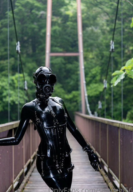 siranegi56 model naked photos