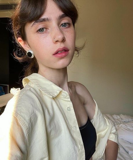 Clairo pornstar perfect pictures
