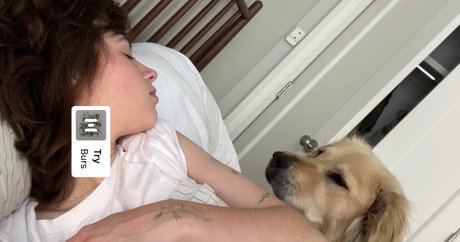 Clairo pornstar sexy pic