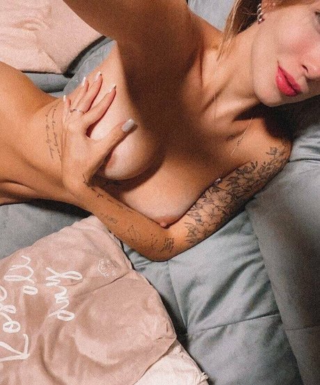 euyaz art actress image