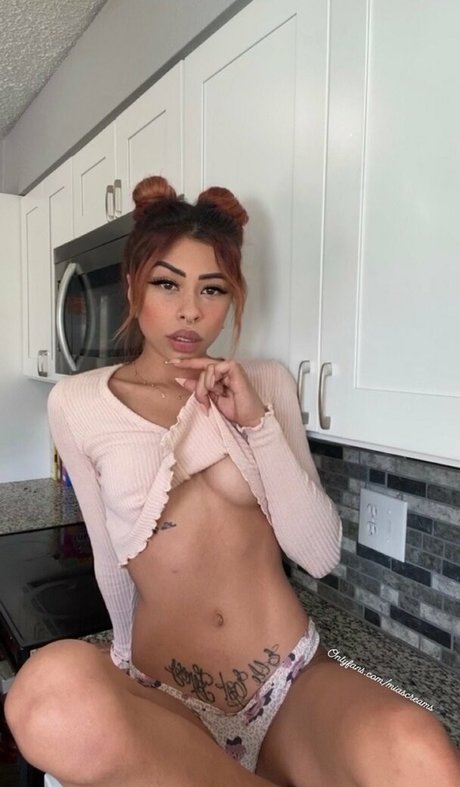 miascreamsfree exclusive pornstar photos