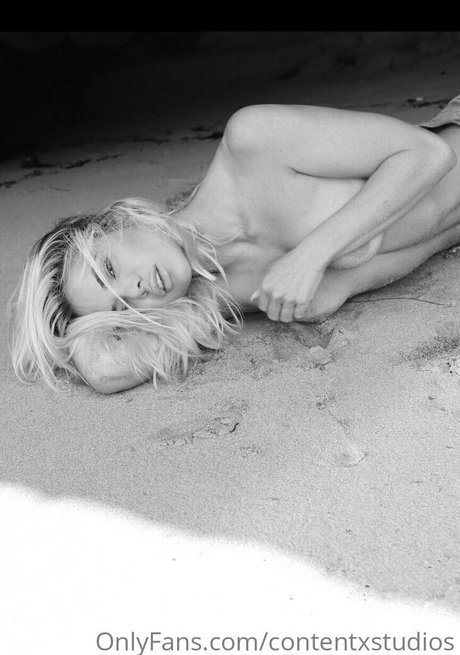 contentxstudios adult model photo