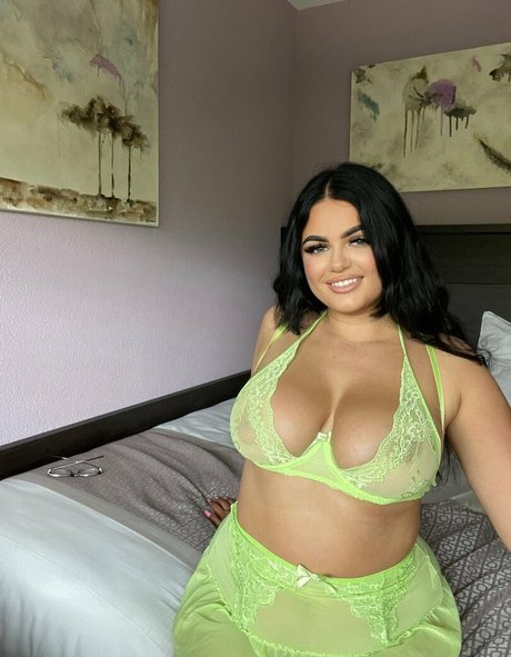 taylorxoxox pretty model picture