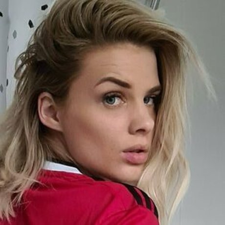 Asha Evans perfect model pictures