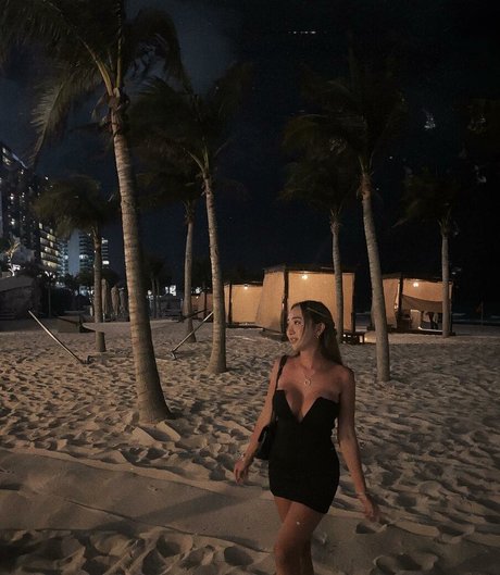 Noa Aoki erotic actress galleries