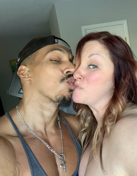 mrs darkcuckold exclusive star pics