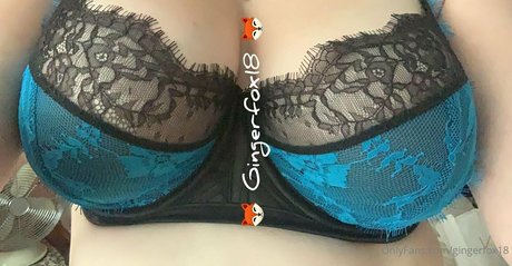 gingerfox18 naked model img