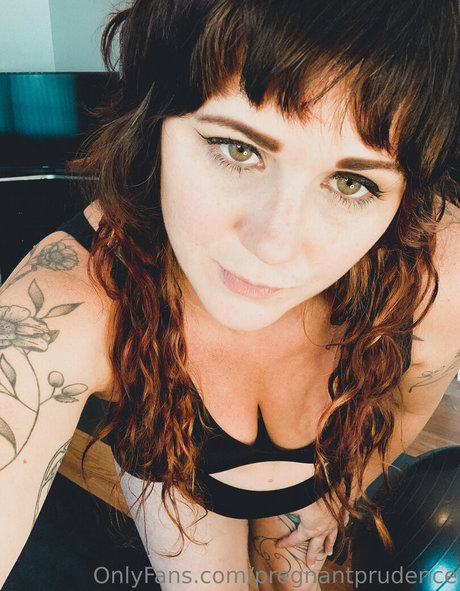 pregnantprudence pornstar pretty gallery