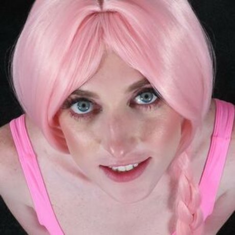 Alia Malia nude actress galleries