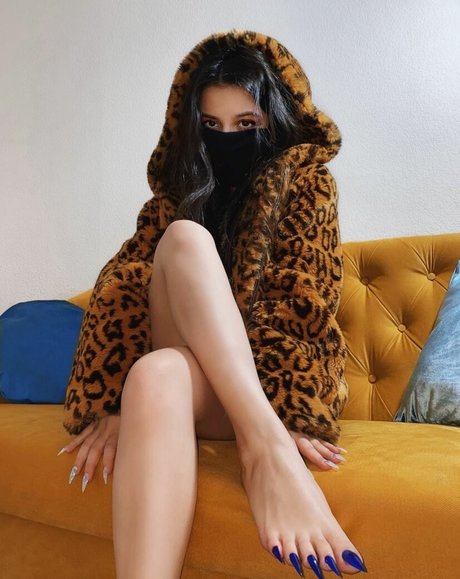 tenderlybae hot star photo