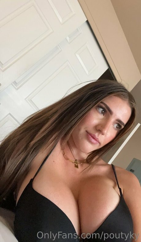 Kylee Powell high quality actress picture